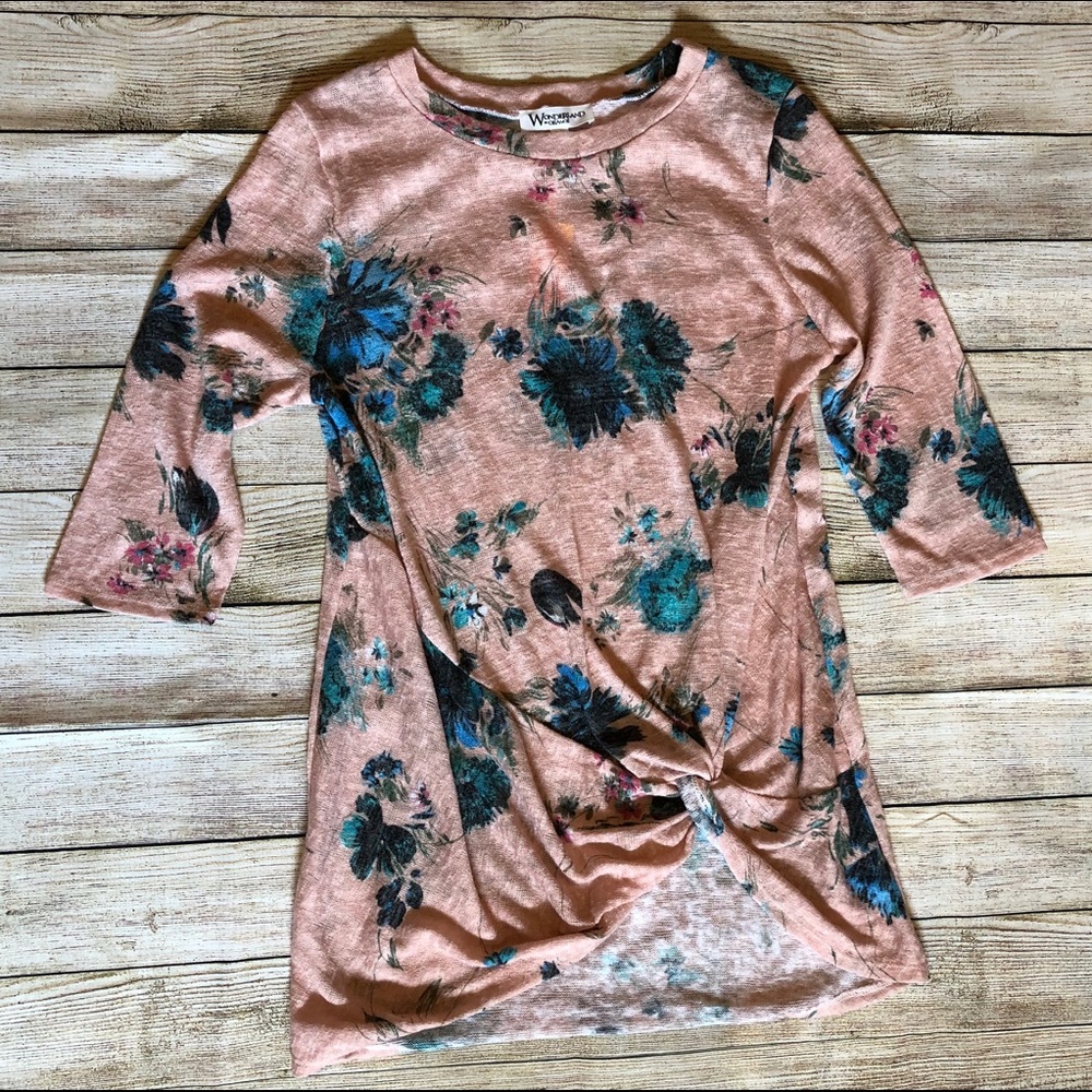 Wonderland by Orange Floral Knot Top Size Medium